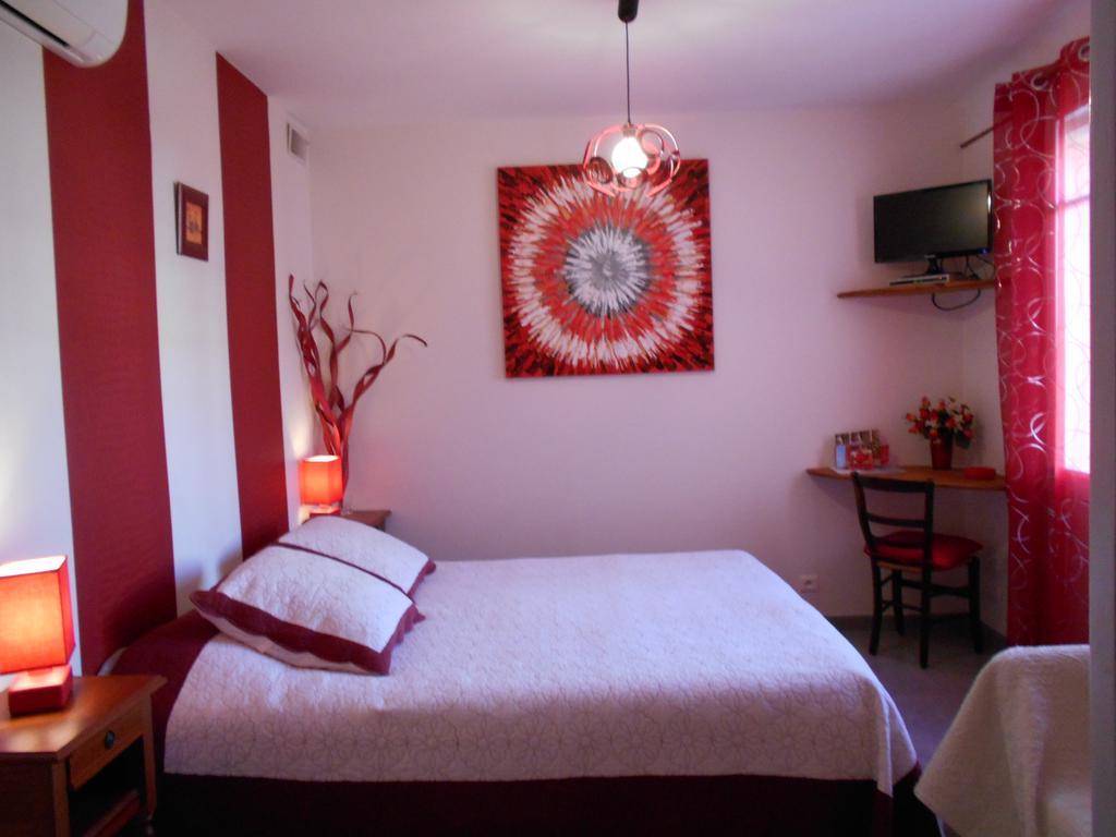 Les Tilleuls B&B Orange  Room photo