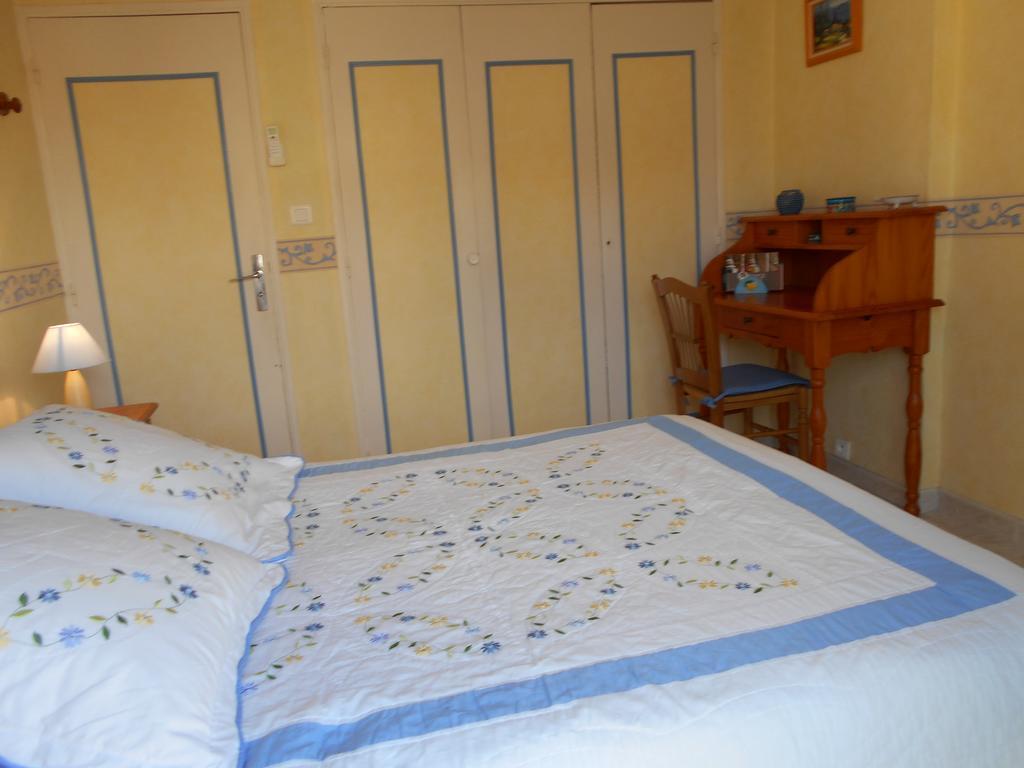 Les Tilleuls B&B Orange  Room photo